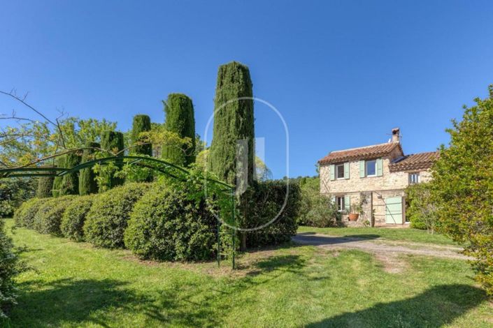 Image No.15-4 Bed House for sale