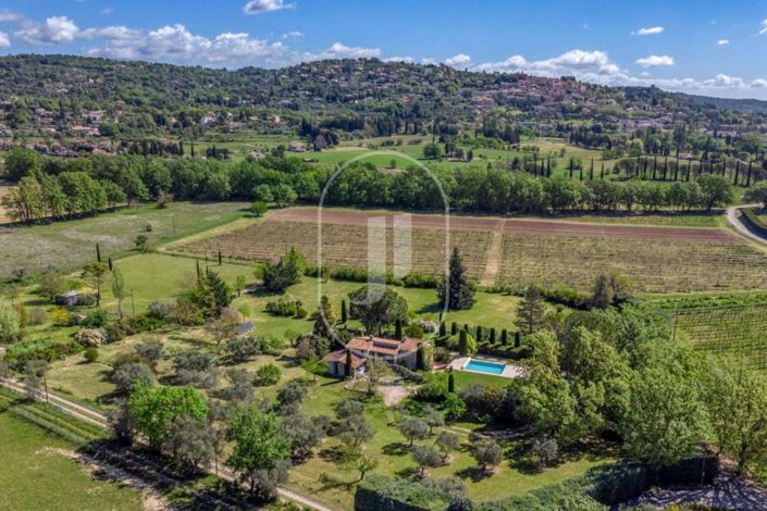 Image No.2-4 Bed House for sale