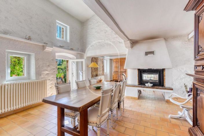 Image No.3-4 Bed House for sale