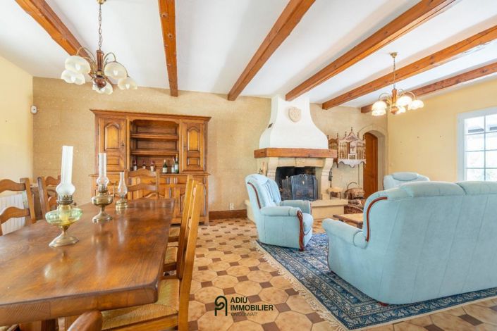 Image No.9-3 Bed House for sale