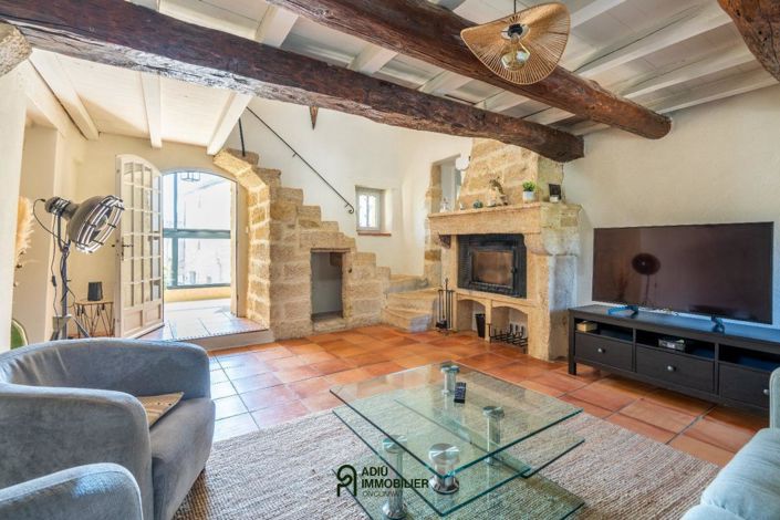 Image No.11-6 Bed House for sale