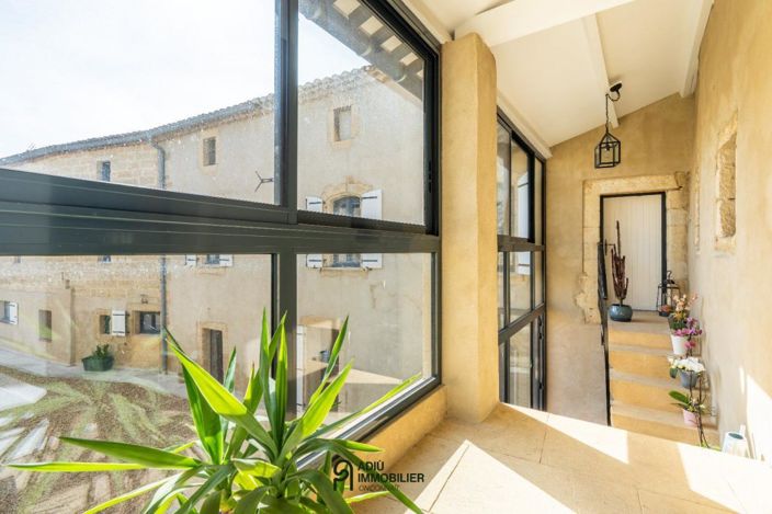 Image No.13-6 Bed House for sale