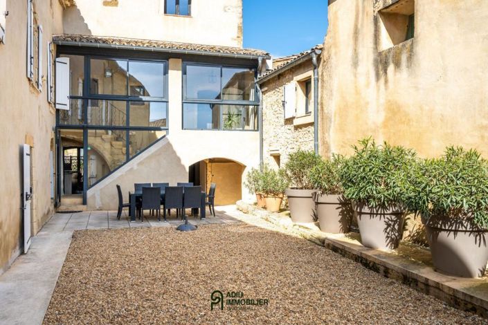 Image No.6-6 Bed House for sale