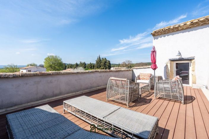 Image No.7-6 Bed House for sale