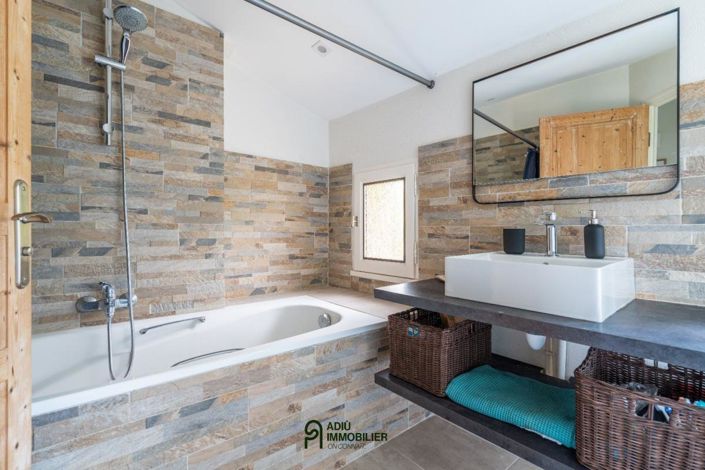 Image No.13-3 Bed House for sale