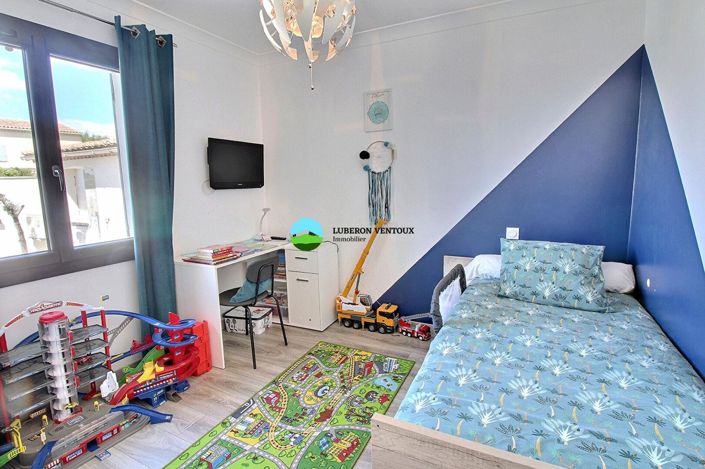 Image No.14-6 Bed House for sale