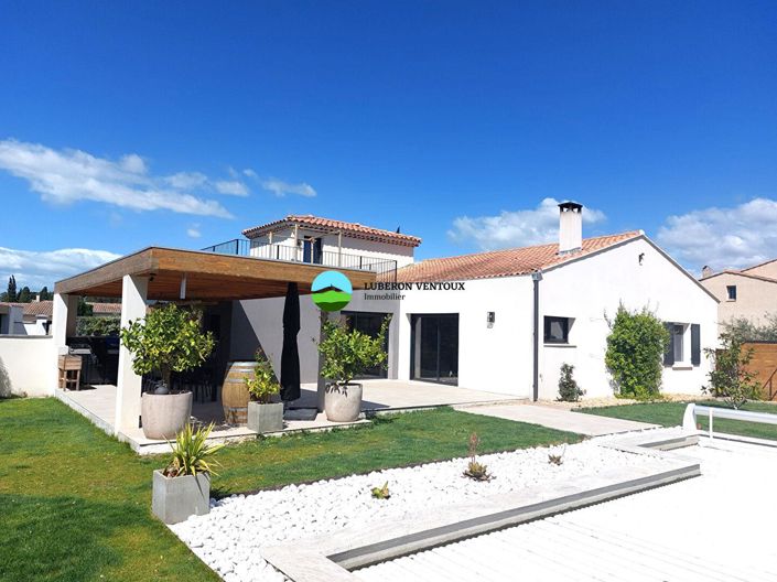 Image No.17-6 Bed House for sale