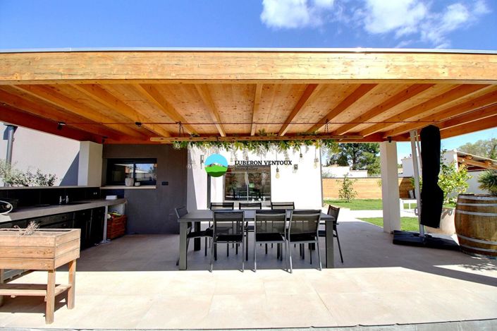 Image No.4-6 Bed House for sale