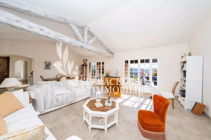 Image No.3-Maison de 2 chambres à vendre à Le Tignet