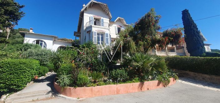 Image No.2-4 Bed House for sale