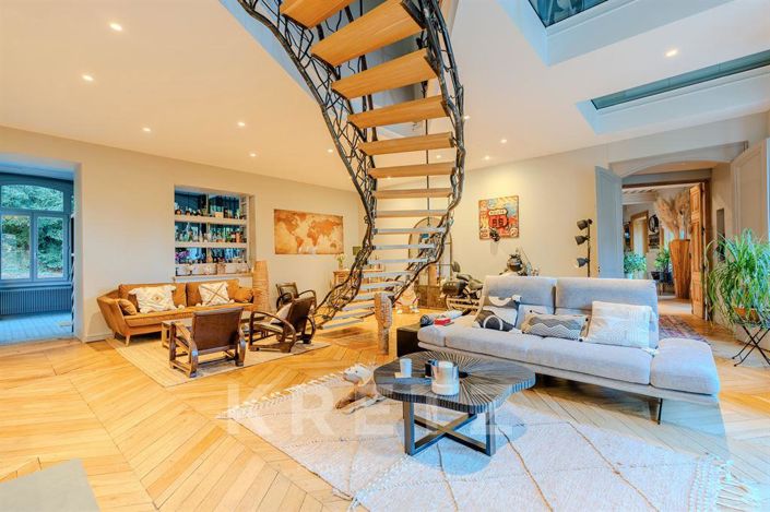 Image No.3-Propriété de 14 chambres à vendre à Haute-Loire