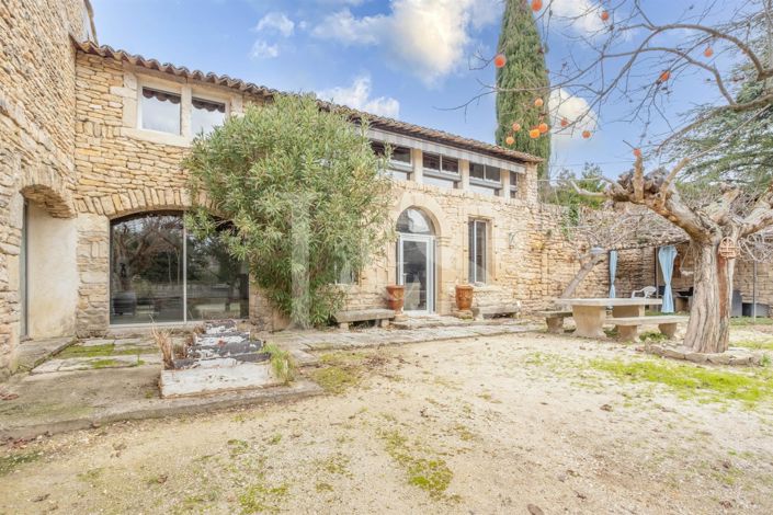 Image No.7-6 Bed House for sale