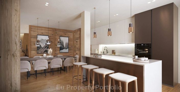 Image No.3-3 Bed Apartment for sale