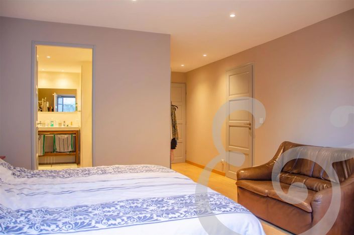 Image No.5-3 Bed Apartment for sale