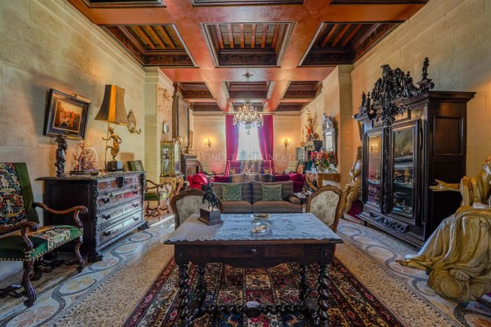 Image No.12-Maison de 14 chambres à vendre à Uzès