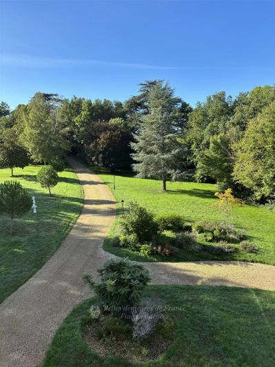 Image No.30-16 Bed House for sale