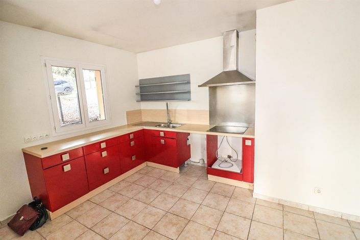 Image No.8-3 Bed House for sale