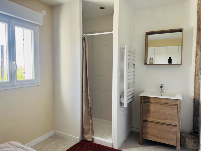 Image No.11-3 Bed House for sale