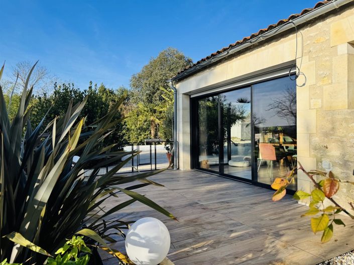 Image No.18-3 Bed House for sale