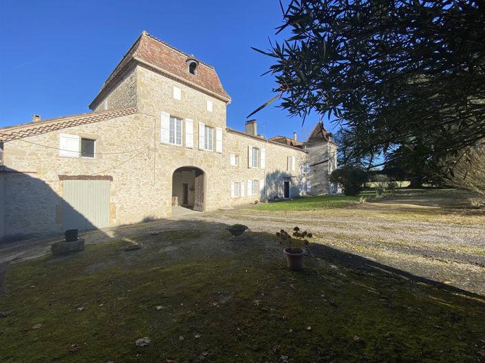 Image No.2-7 Bed House for sale