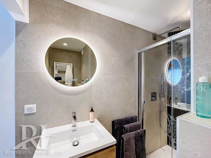 Image No.12-2 Bed Apartment for sale