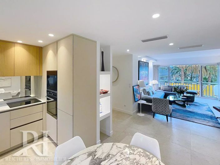 Image No.14-2 Bed Apartment for sale