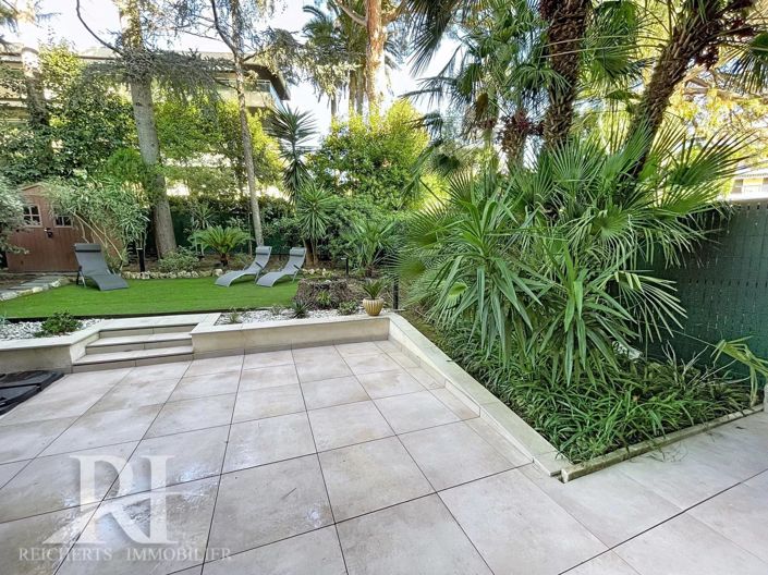 Image No.18-2 Bed Apartment for sale