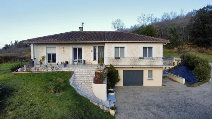 Image No.11-3 Bed House for sale