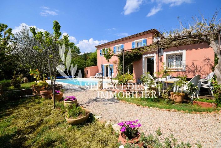 Image No.2-Maison de 4 chambres à vendre à Saint-Cézaire-sur-Siagne