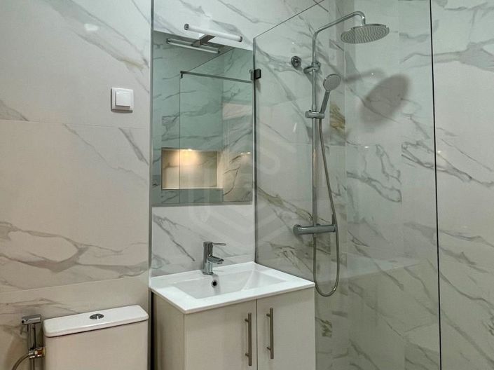 Image No.12-2 Bed Apartment for sale