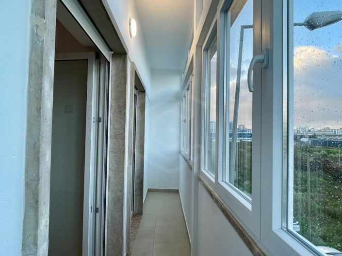 Image No.23-2 Bed Apartment for sale