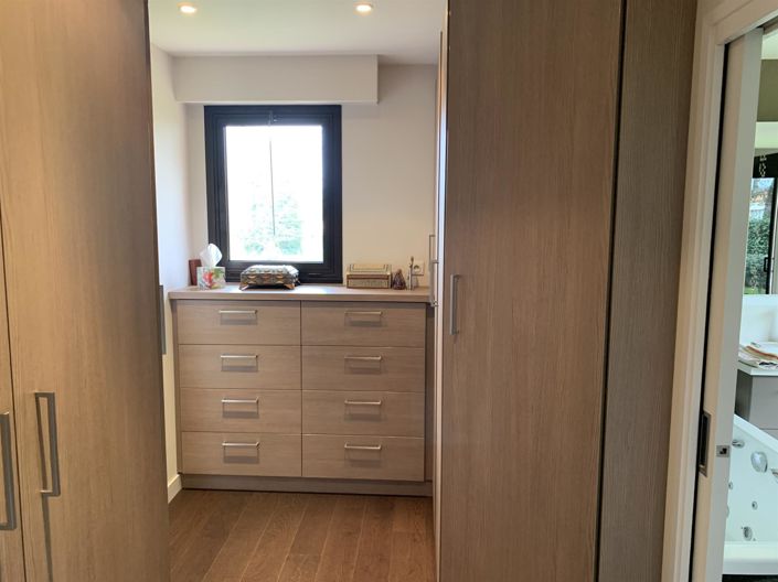 Image No.16-4 Bed House for sale