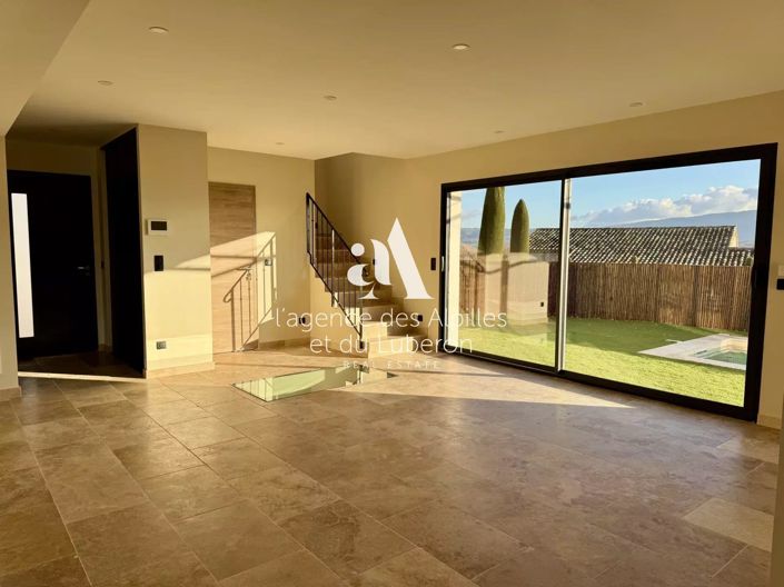 Image No.3-3 Bed House for sale