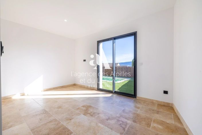 Image No.7-Maison de 3 chambres à vendre à Goult