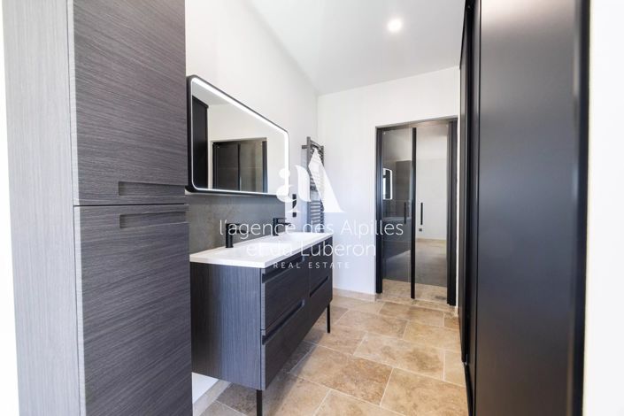 Image No.8-Maison de 3 chambres à vendre à Goult