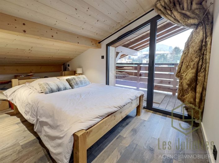 Image No.13-5 Bed Apartment for sale