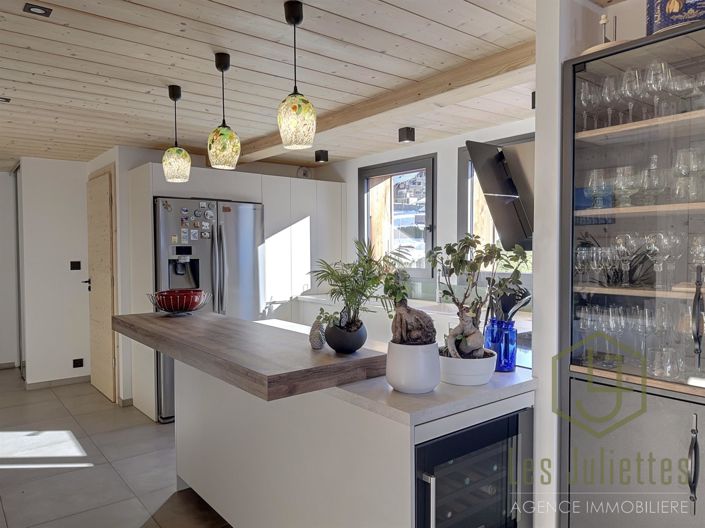 Image No.3-5 Bed Apartment for sale