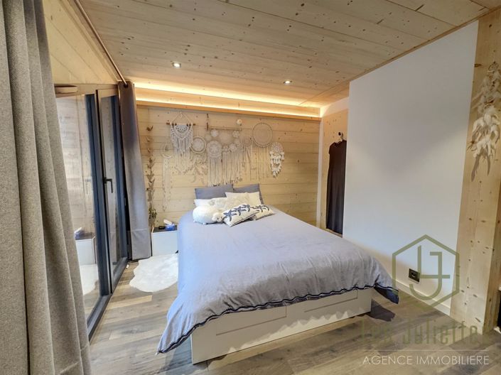 Image No.9-5 Bed Apartment for sale