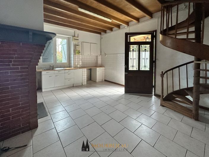 Image No.3-3 Bed House for sale