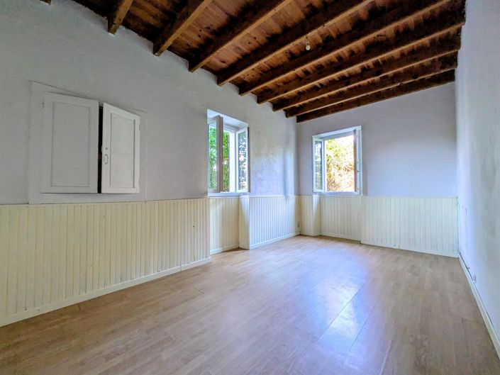 Image No.6-3 Bed House for sale