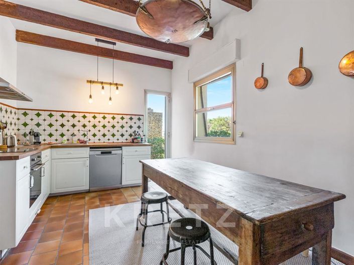 Image No.8-3 Bed House for sale