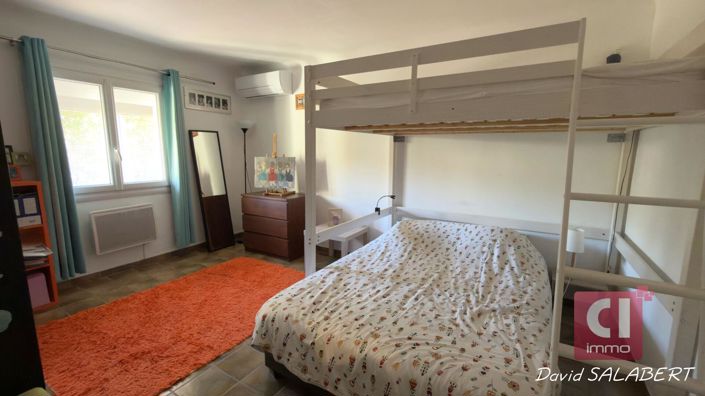 Image No.10-4 Bed House for sale