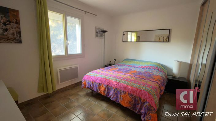 Image No.9-4 Bed House for sale