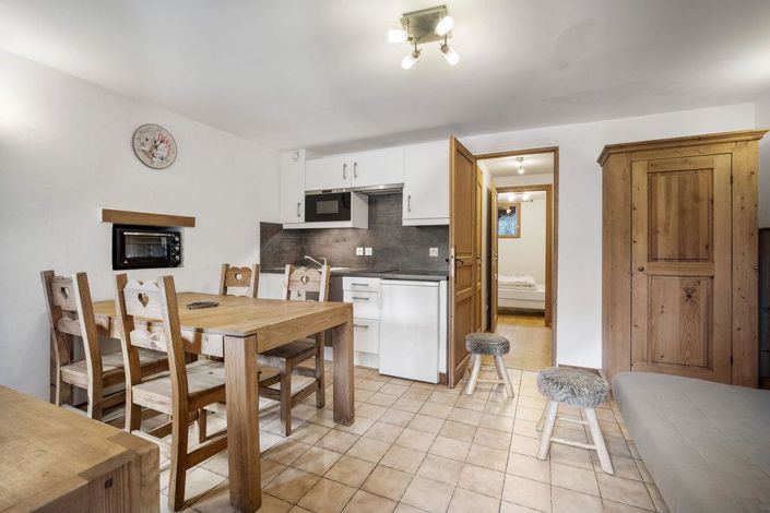 Image No.10-4 Bed House for sale