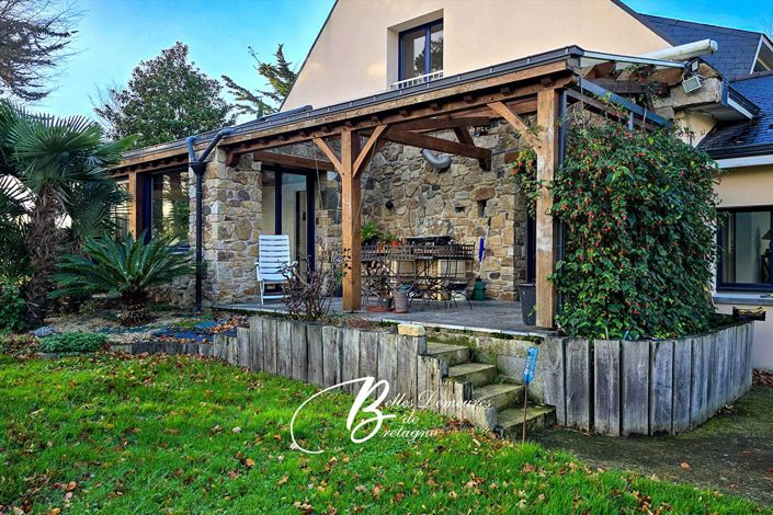 Image No.5-6 Bed House for sale