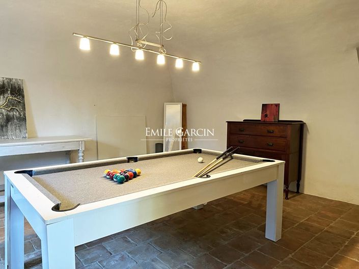 Image No.4-5 Bed House for sale