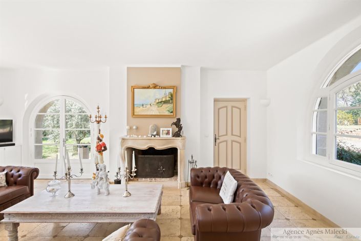 Image No.11-4 Bed House for sale