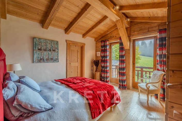 Image No.9-6 Bed Property for sale