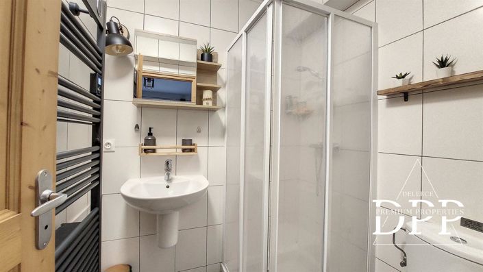 Image No.11-3 Bed Apartment for sale