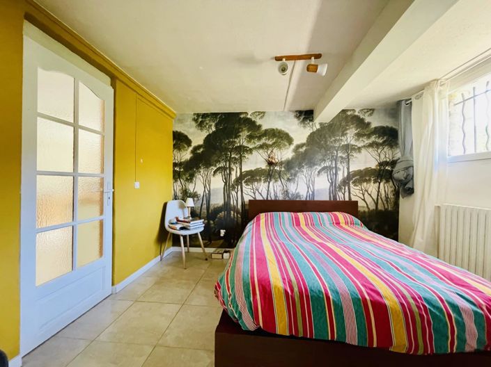 Image No.12-3 Bed House for sale